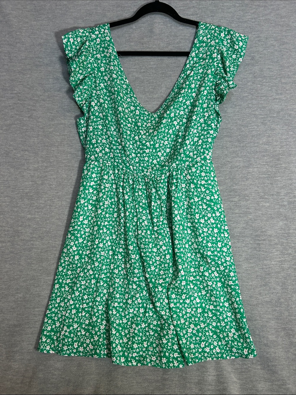 CUPSHE  Coquette Baby Doll Tiny Floral Mini Dress Bow Feature on Low-Cut Back
